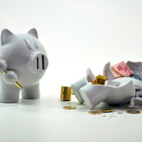 Self-Destructing Piggy Banks1