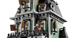 Lego's first official Haunted House