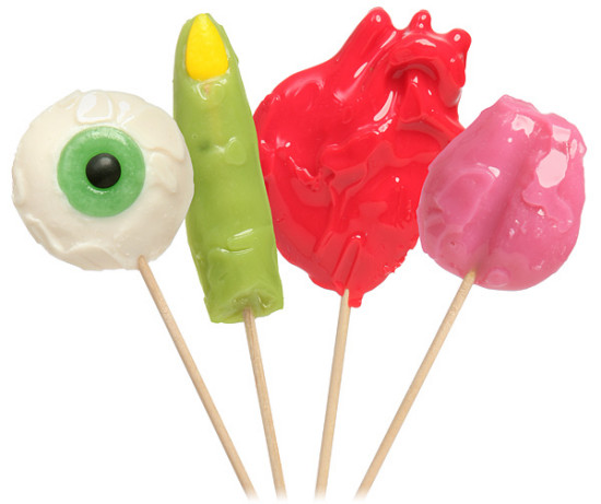 efdf_gory_body_part_lollipop_set-550x461