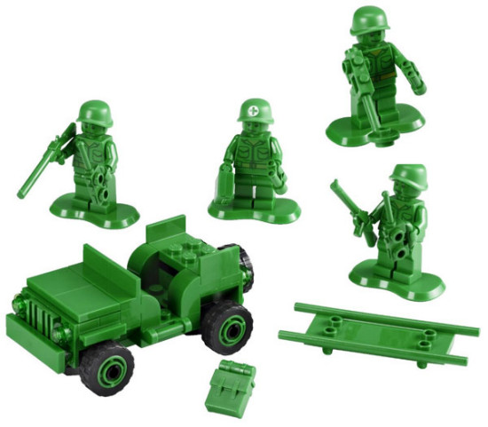 LEGO Toy Story Army Men on Patrol