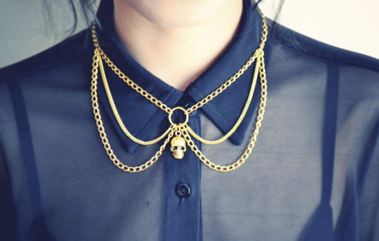 Peter Pan Skull Chain Collar  Bib