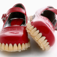 fantich-young-add-teeth-to-mary-janes-designboom-023